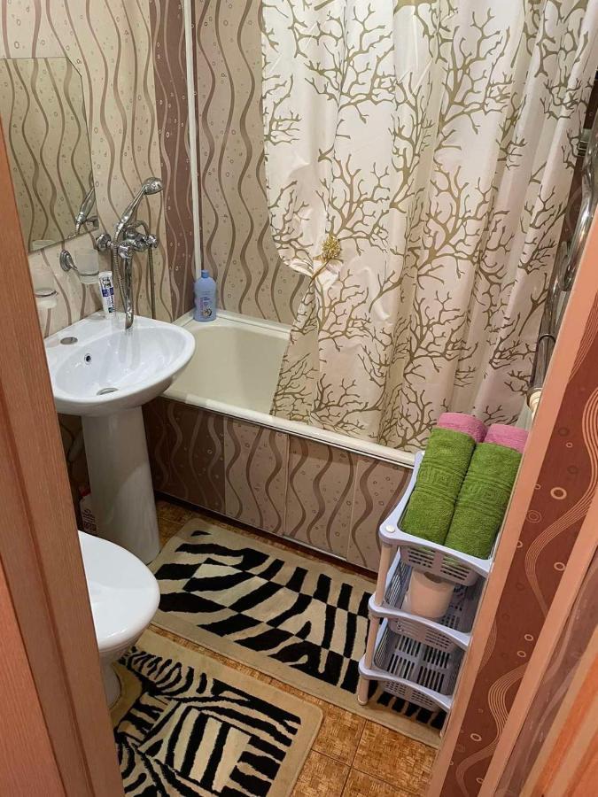 Apartment On Kommunisticheskaya, 14 Polatsk Bagian luar foto